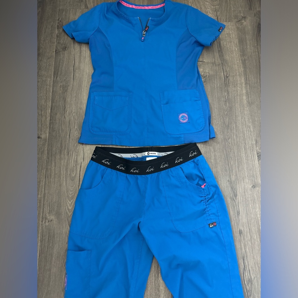 Koi Lite Peace Scrub Pants Sz M